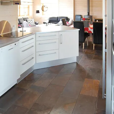 4 Bedroom Gorgeous In Sydals Holiday home Nedre Lysabild
